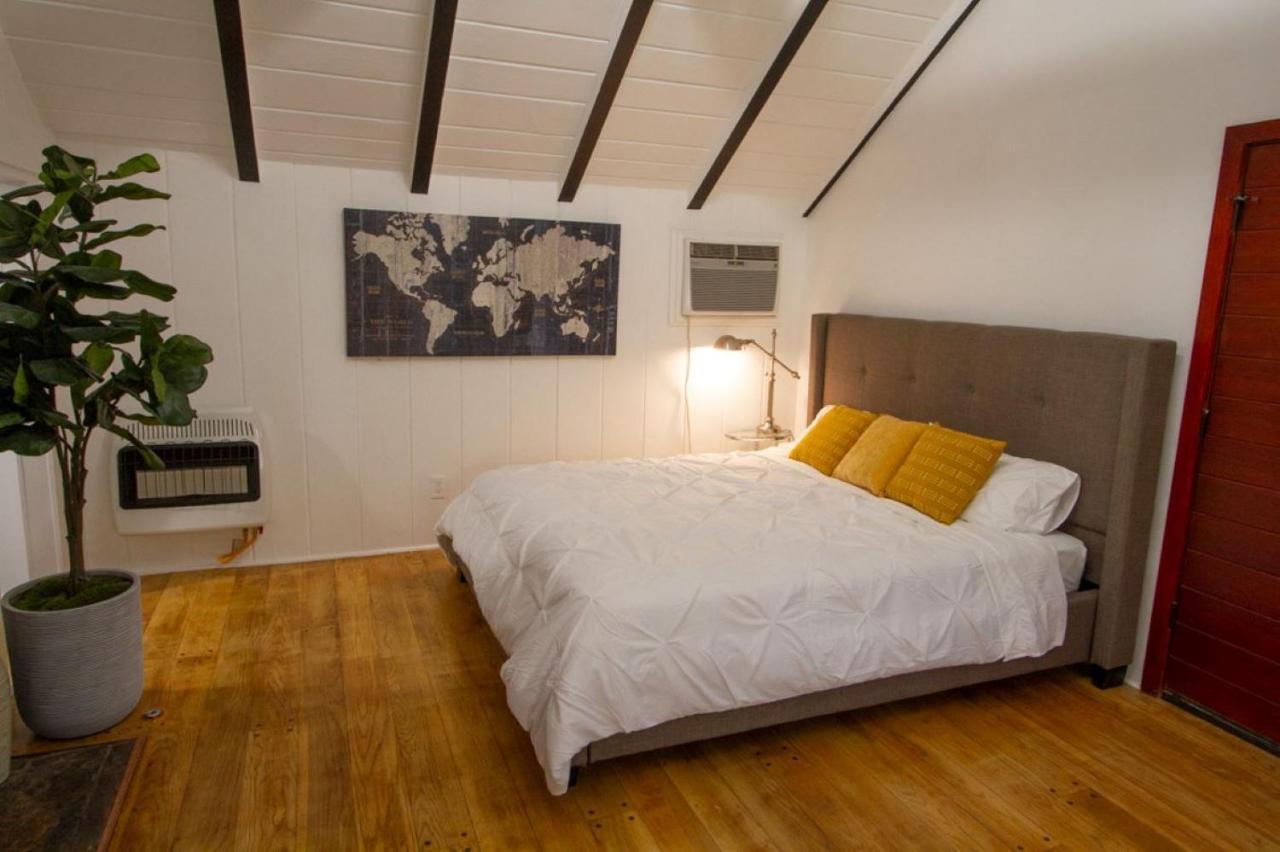 Dreamy Farmhouse In Studio City Los Angeles Bagian luar foto